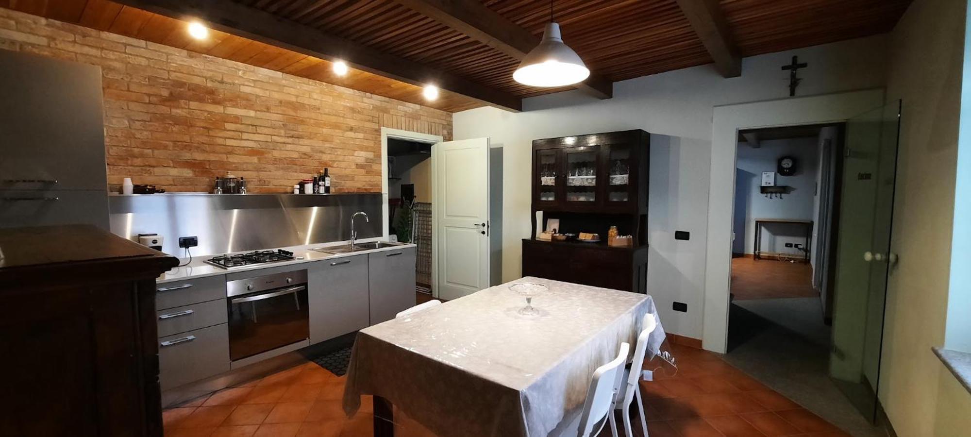 Ca Trifolera Barbaresco - Romantico Cascinale Con Antica Cantina Nel Cuore Delle Langhe - Degustazione Vini Nella Nostra Cantina Exterior foto